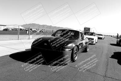 media/May-01-2022-SCCA SD (Sun) [[39ce9678f4]]/Around the Pits/